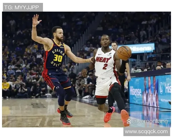 库里三分大赛决赛连中20球创历史新纪录震惊全场